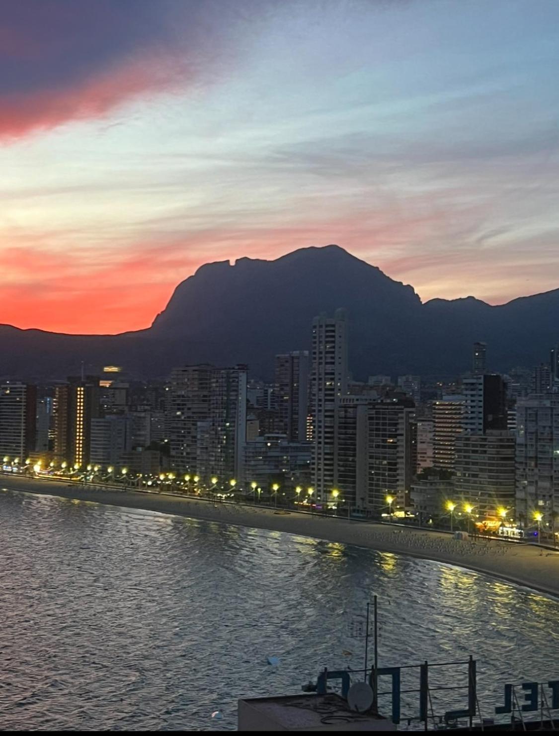 Agua Mundo Studio Benidorm Exterior photo